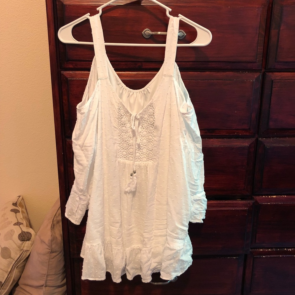 Cute white shirt size XL